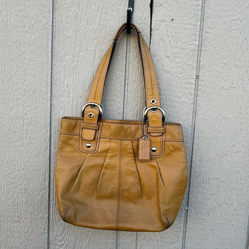 Coach Hampton Soho Leather Saffron Shoulder Tote Purse Bag - Picture 2 of 5